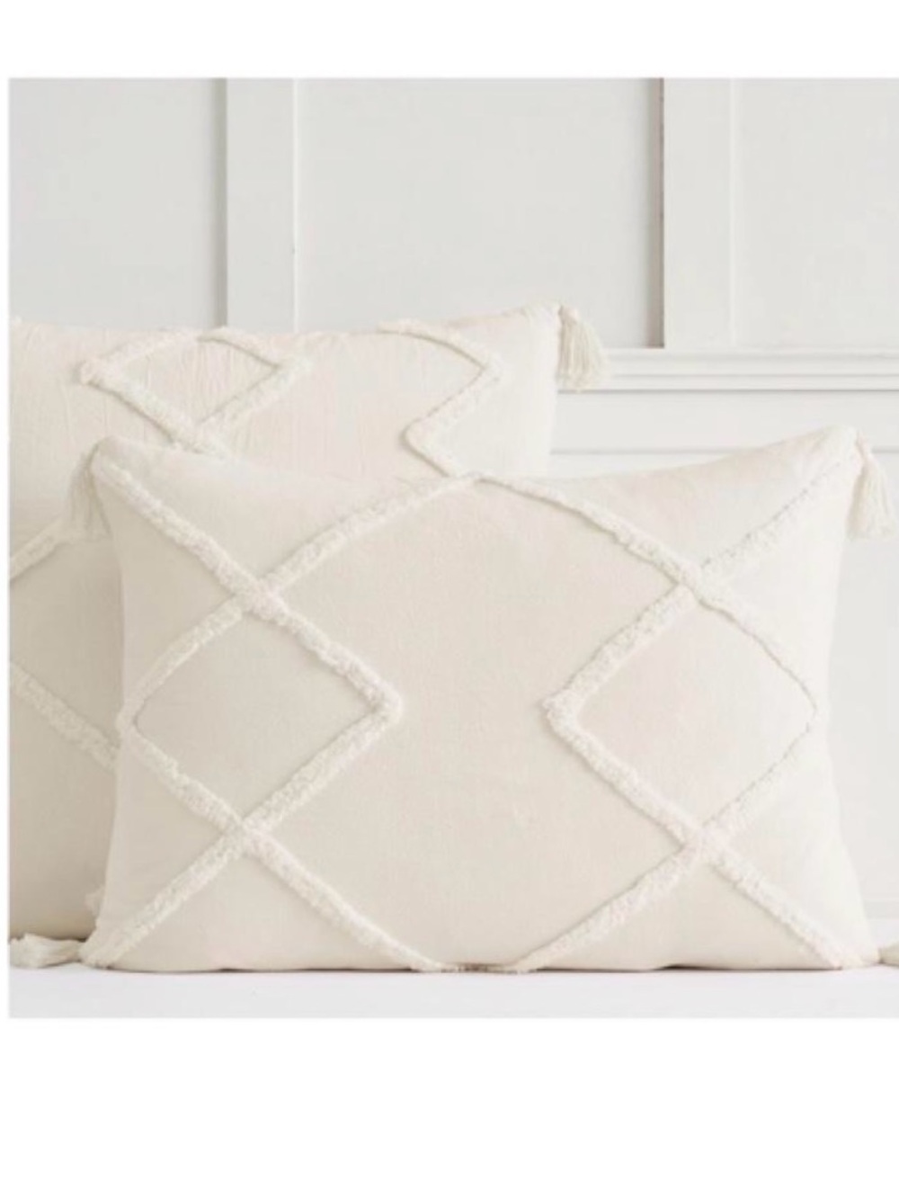 Potterybarn Ashlyn Cream Textured Diamond Shams set of 2.